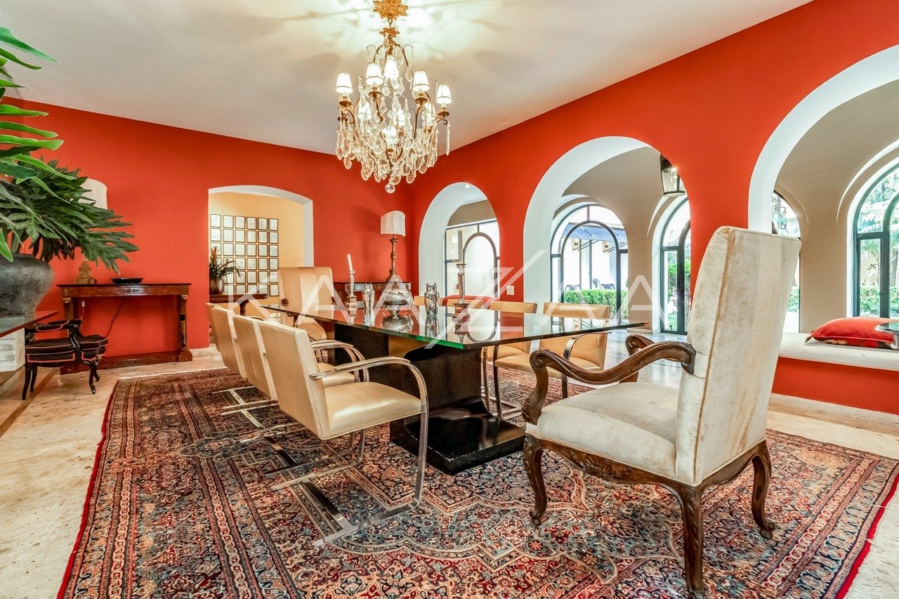 Casa deliciosa com lindo jardim e 4 suítes. Reformada, no Jardim Guedala. - Foto 18